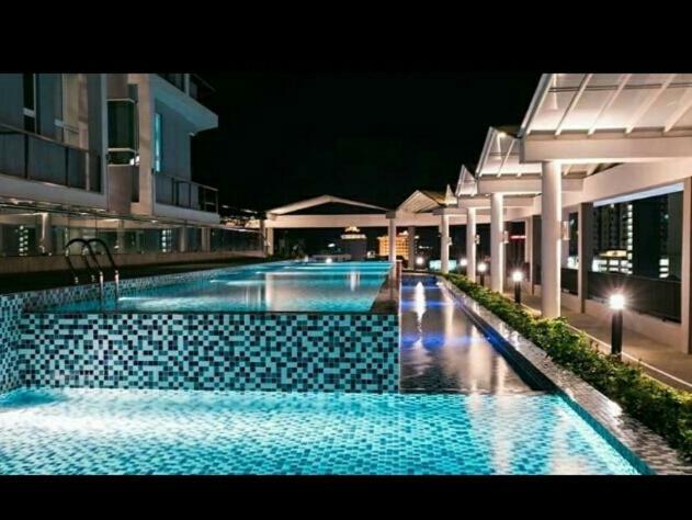The Octagon Ipoh - Home Stay Bagian luar foto