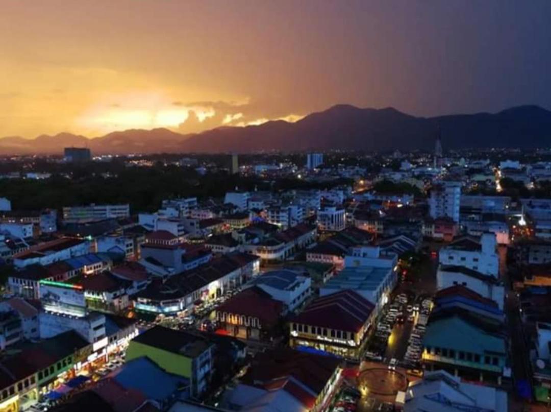 The Octagon Ipoh - Home Stay Bagian luar foto